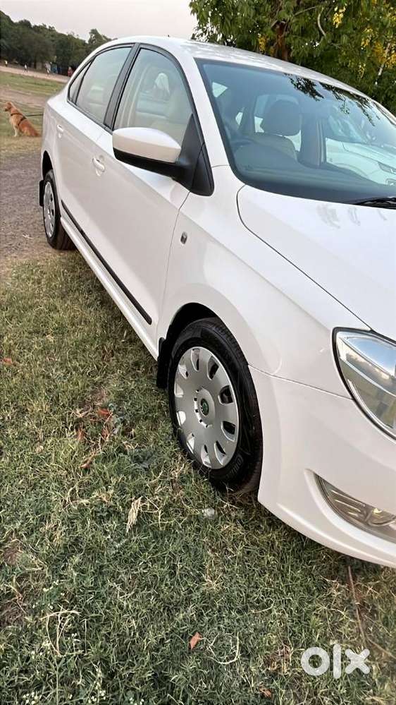 Skoda Rapid 2013-2016 1.5 Tdi Ambition Plus, 2015, Diesel