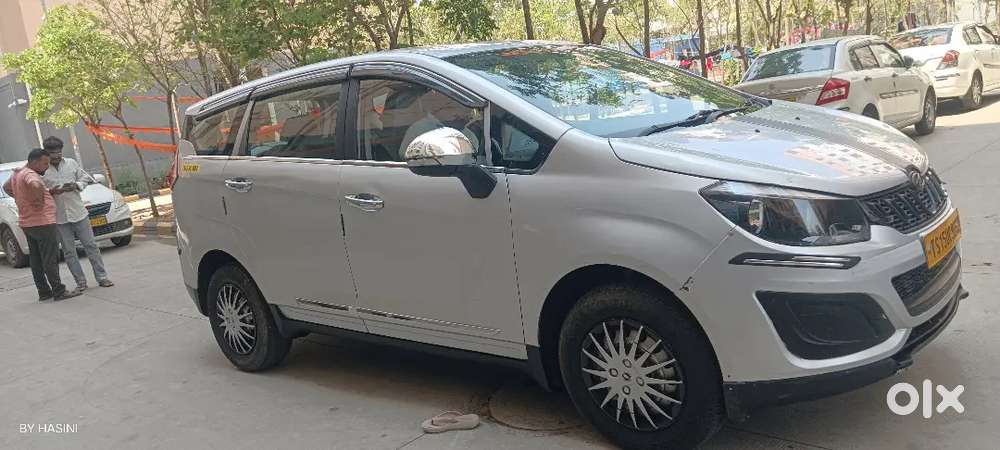 Mahindra Marazzo Diesel 2018