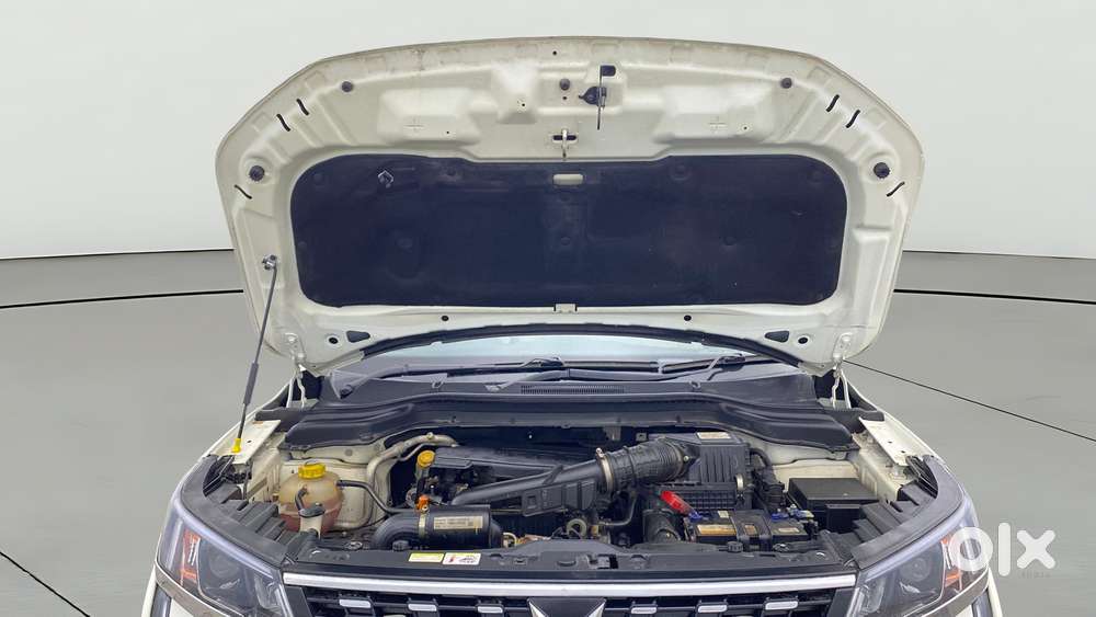 Mahindra Xuv300 W8 Option, 2023, Petrol