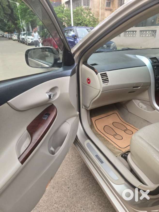 Toyota Corolla Altis Vl, 2011, Petrol