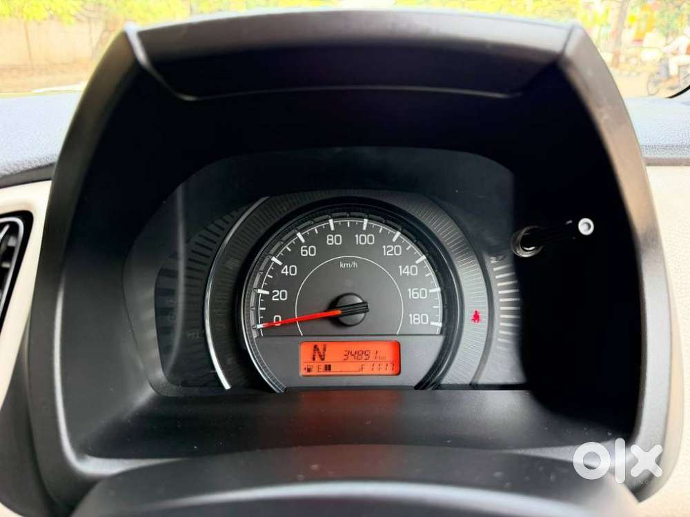Maruti Suzuki Wagon R 1.0 Vxi Amt, 2019, Petrol