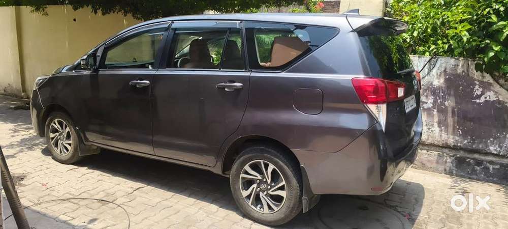 Toyota Innova Crysta 2021 Diesel 68000 Km Driven