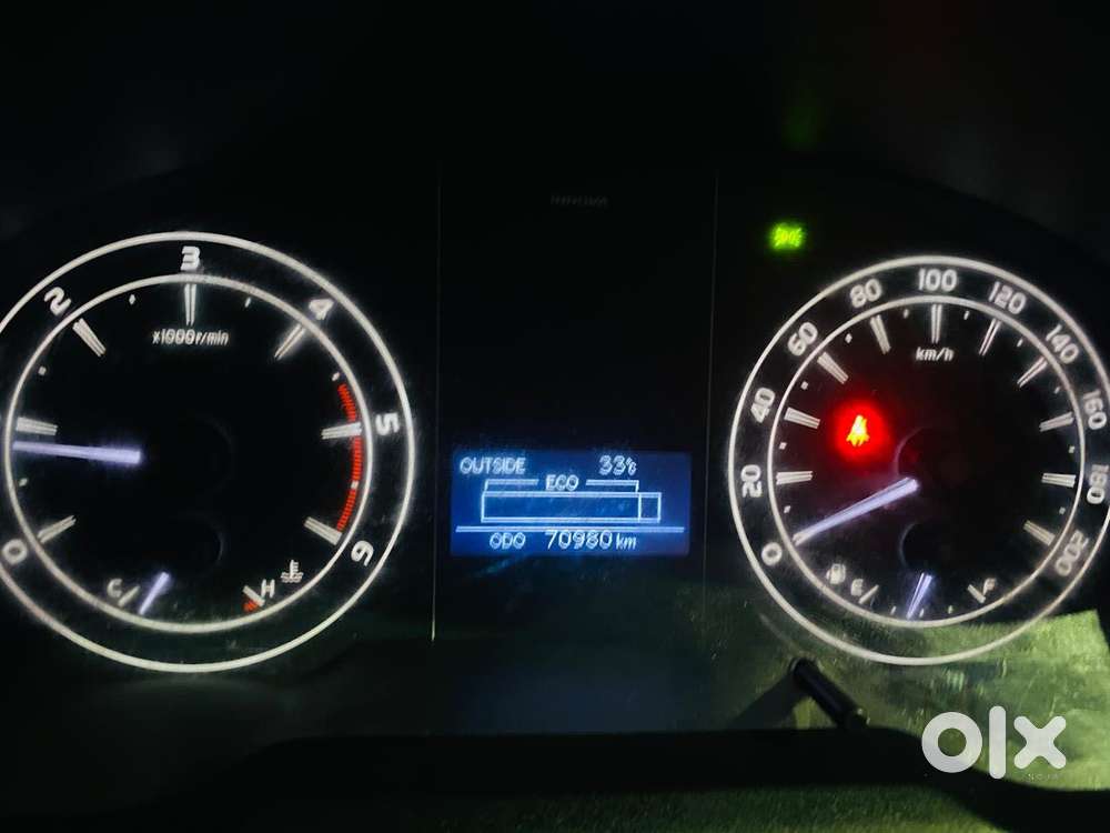Toyota Innova Crysta 2.4 G Mt 7 Str, 2023, Diesel
