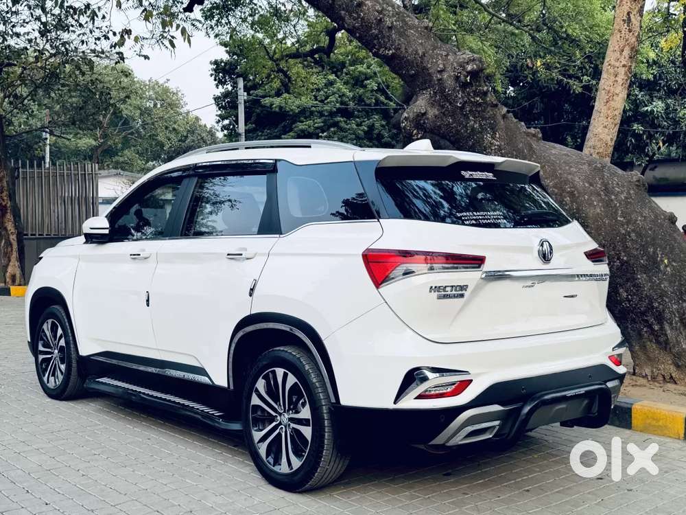 Mg Hector Plus Sharp Pro 1.5 Turbo Petrol Mt 6 Str, 2022, Petrol