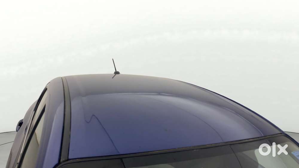 Maruti Suzuki Swift Dzire Amt Zxi, 2017, Petrol