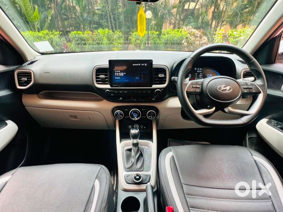Hyundai Venue 1.0 Sx Plus Turbo Dct Dual Tone, 2024, Petrol