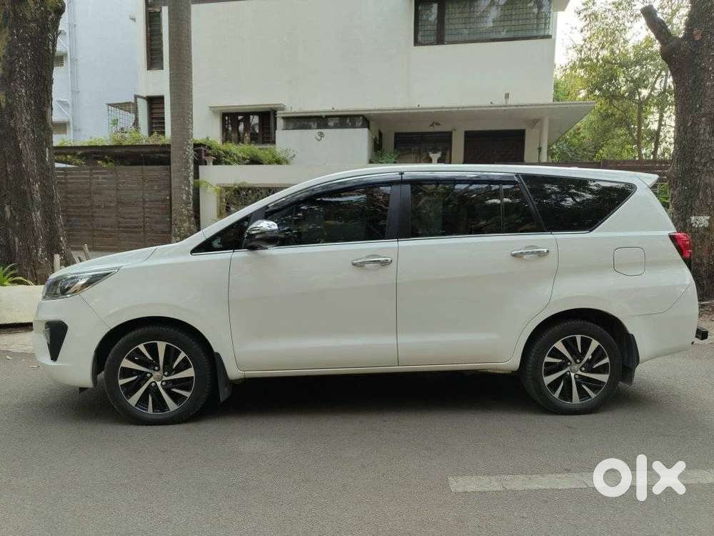 Toyota Innova Crysta 2.4 Z 7 Str, 2022, Diesel