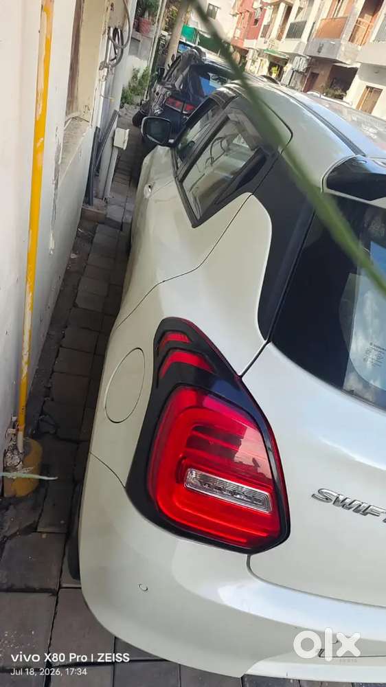 Maruti Suzuki Swift Vxi 2019