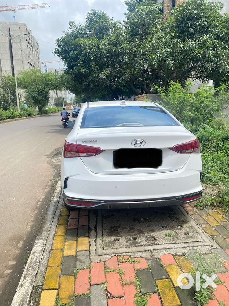 Hyundai Verna 2022 Diesel Well Maintained
