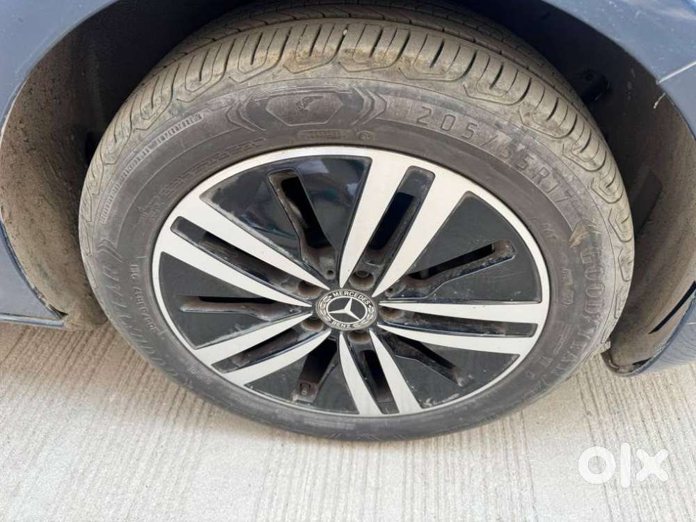 Mercedes-benz A-class Limousine 200, 2022, Petrol