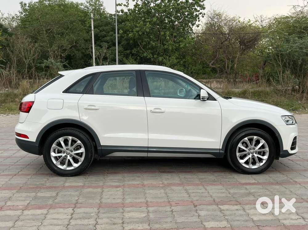Audi Q3 2.0 30 Tdi Premium With Sunroof, 2016, Diesel