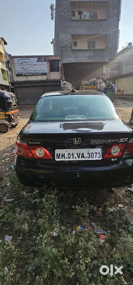 Honda City Zx 2006 Cng & Petrrol Good Condition Available.