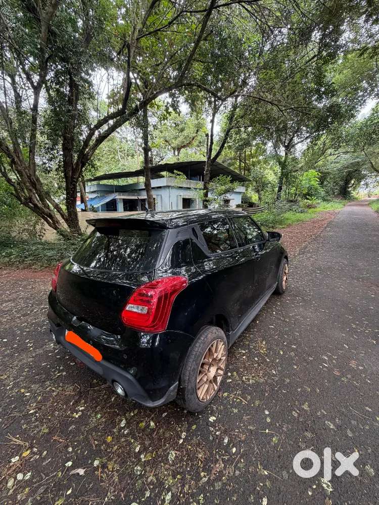 Maruti Suzuki Swift 2023 Petrol Automatic