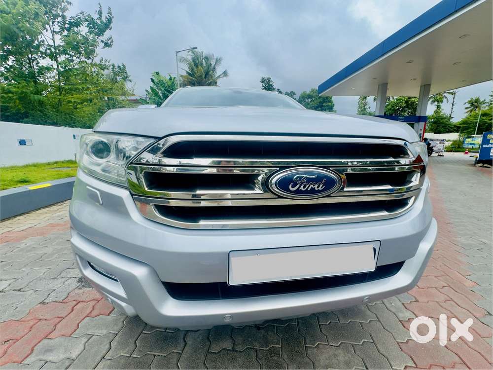 Ford Endeavour 3.2 Titanium At 4x4, 2016, Diesel