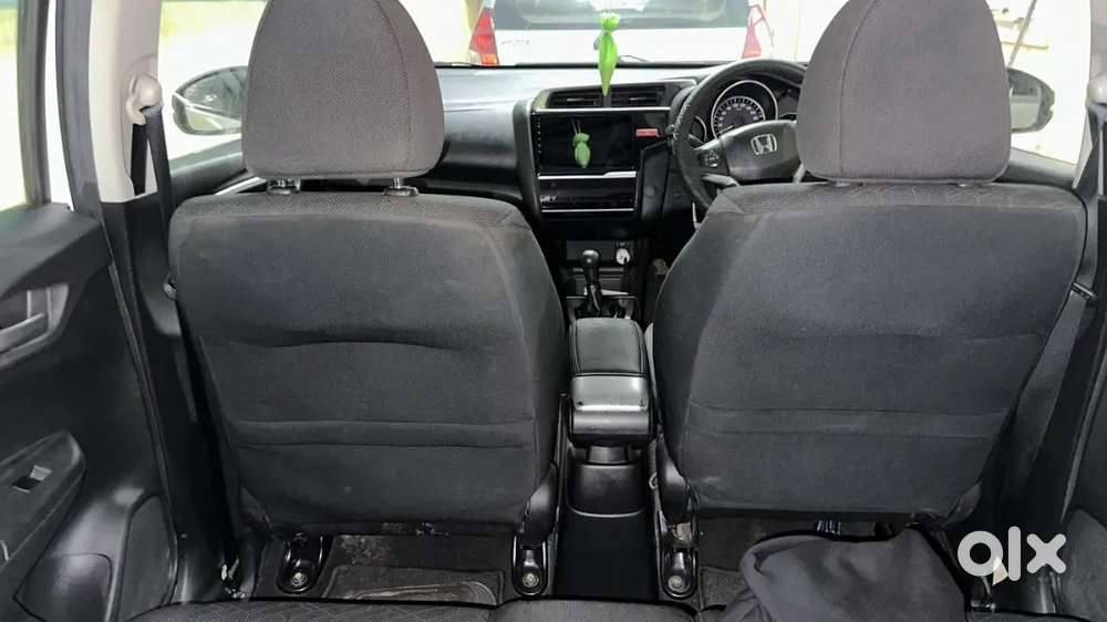 Honda Jazz 2016 Petrol 100000 Km Driven