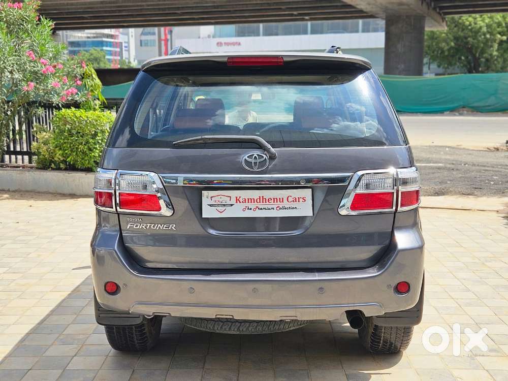 Toyota Fortuner 3.0 4x4 Manual, 2011, Diesel