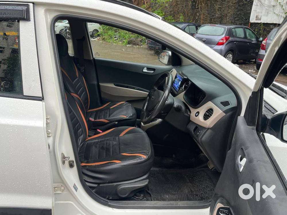 Hyundai Grand I10 Asta Option, 2016, Petrol