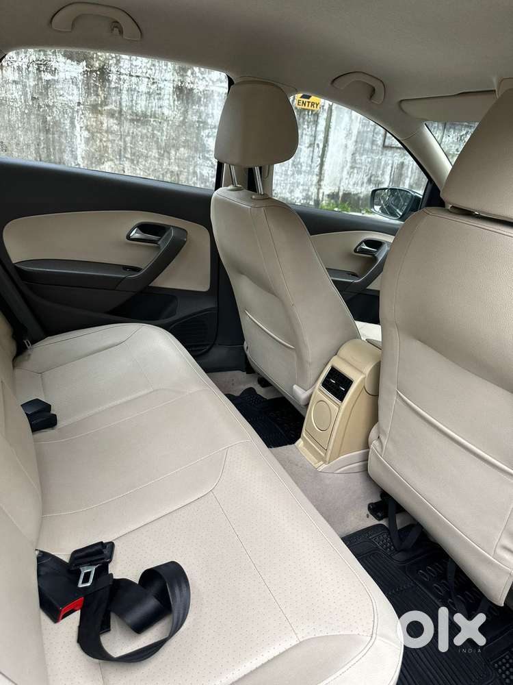 Volkswagen Vento Petrol Highline, 2012, Petrol