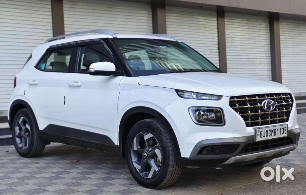 Hyundai Venue Sx Opt Turbo, 2021