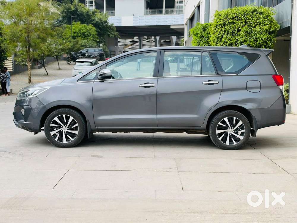 Toyota Innova Crysta [2020-ongoing] 2.4 Zx At 7 Str, 2022, Diesel