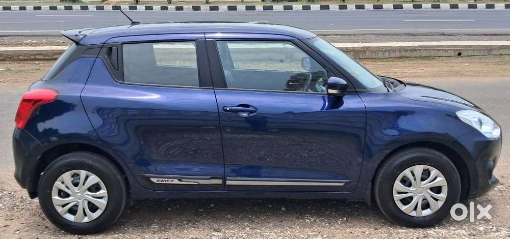 Maruti Suzuki Swift, 2022, Petrol