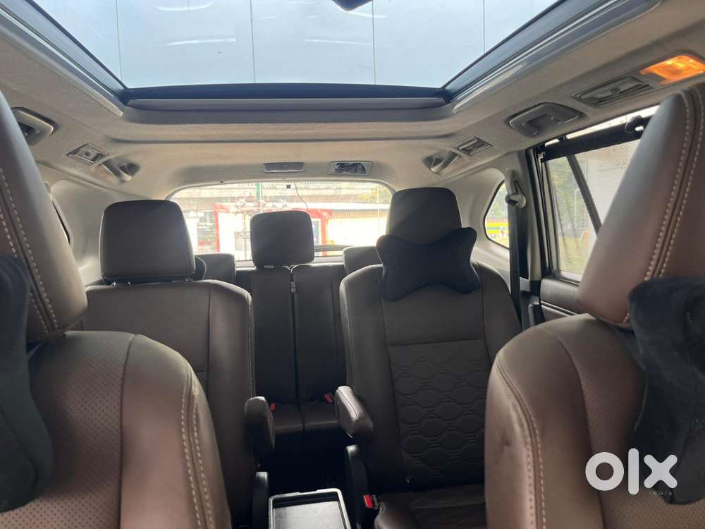 Toyota Innova Hycross 2.0 Zx (o) Hybrid 7 Str, 2024, Petrol