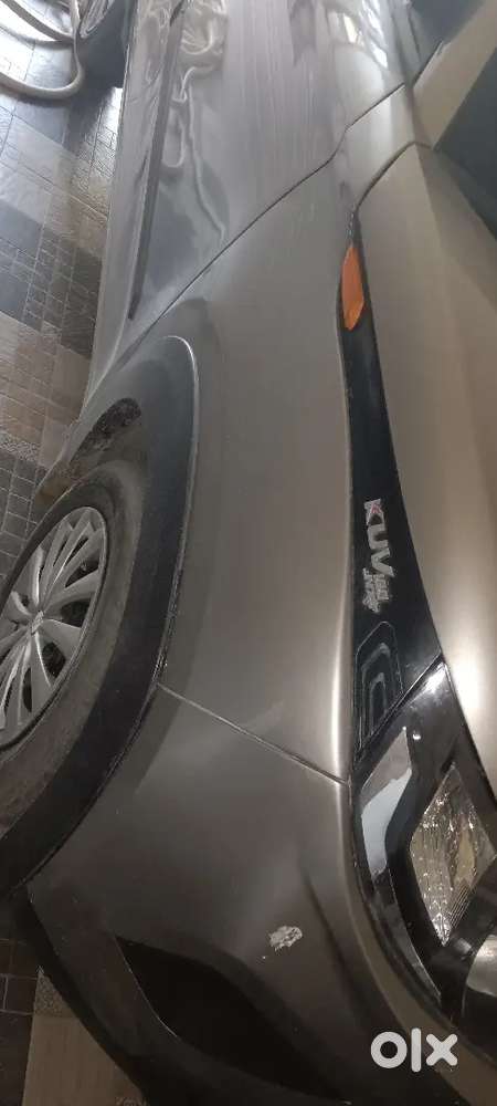 Mahindra Kuv 100 2018 Petrol