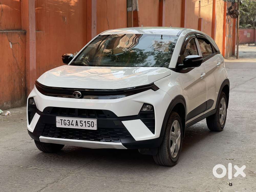 Tata Nexon Smart Plus S 1.2 Revotron Petrol 5 Mt, 2024, Petrol