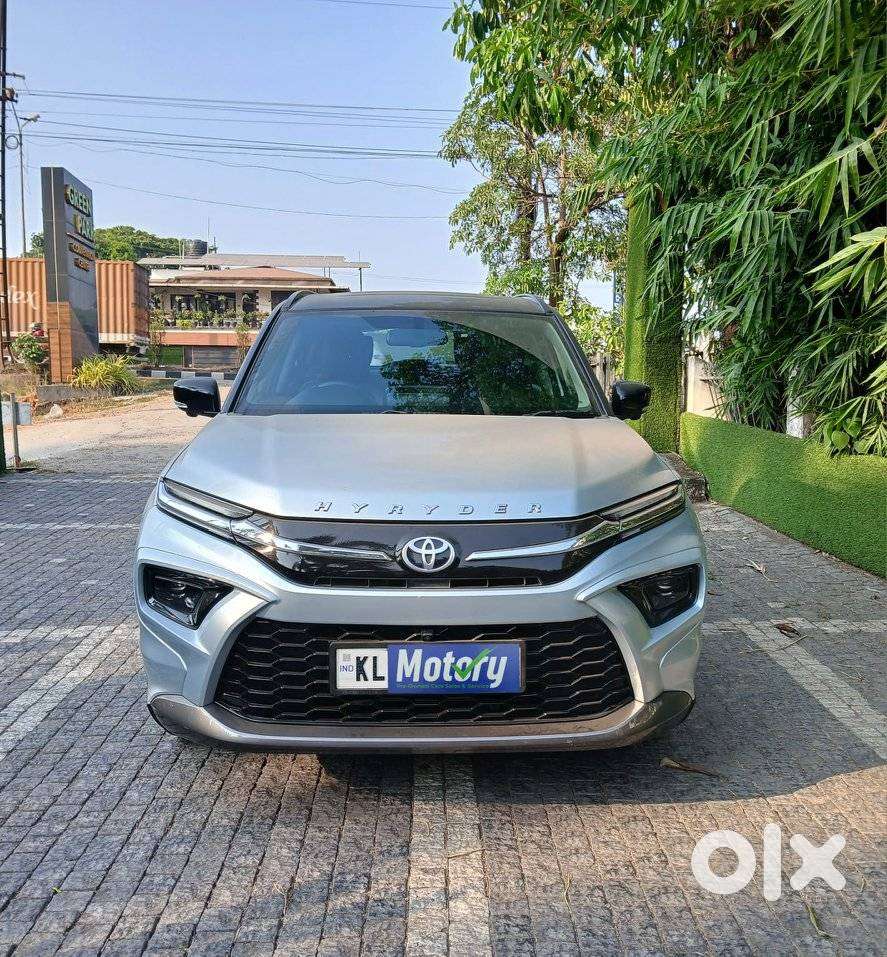 Toyota Urban Cruiser Hyryder 1.5 V Hybrid, 2022, Petrol