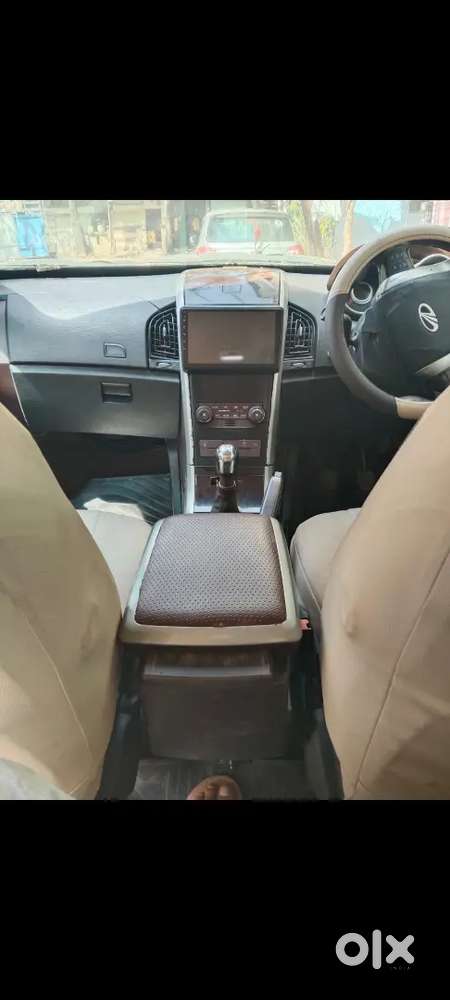 Mahindra Xuv500 2013 Diesel 90000 Km Driven