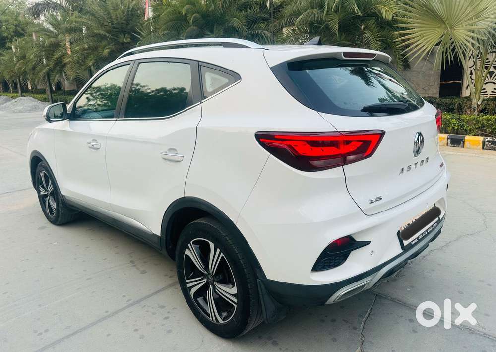 Mg Astor 1.3 Savvy Turbo At S Red, 2023, Petrol