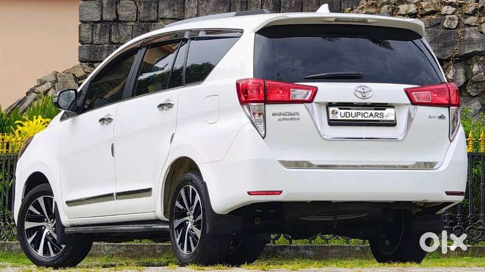 Toyota Innova Crysta 2.4 Z 7 Str, 2025, Diesel