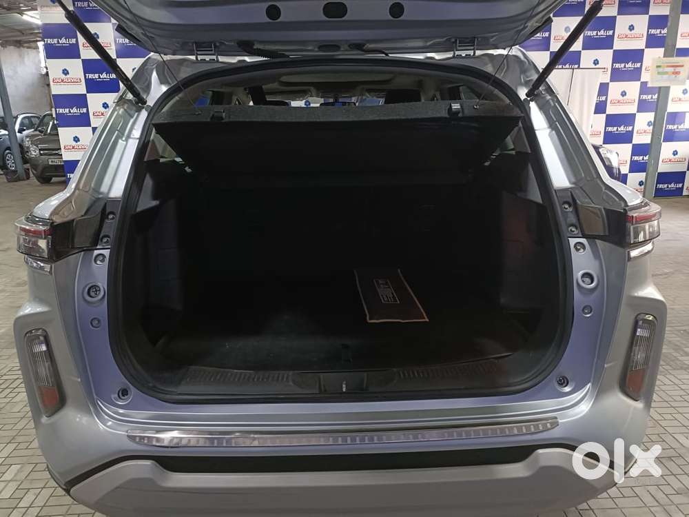 Maruti Suzuki Grand Vitara Smart Hybrid Alpha, 2023, Petrol