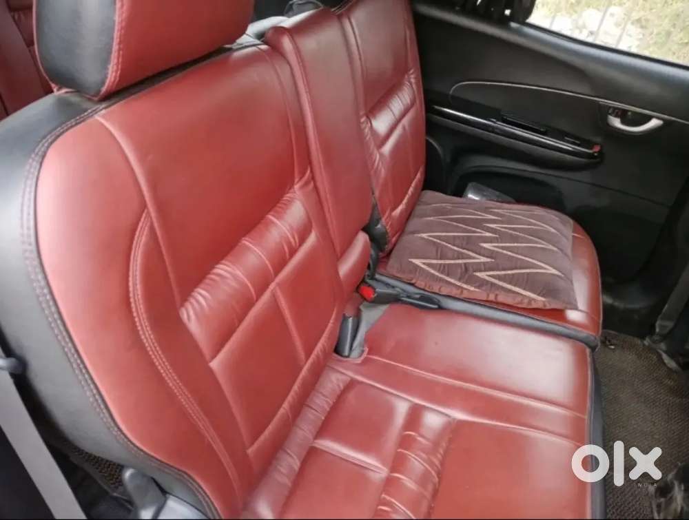 Honda Br-v 2016 Cng & Hybrids Well Maintained