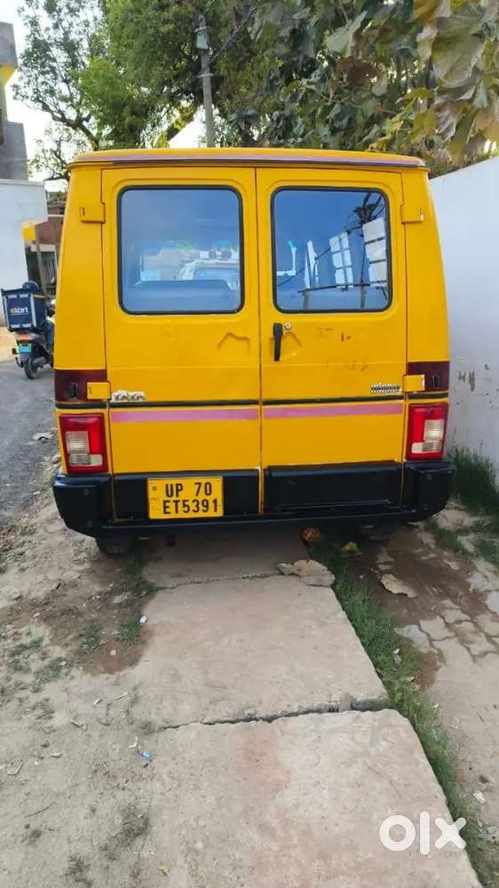 Tata Winger 2012