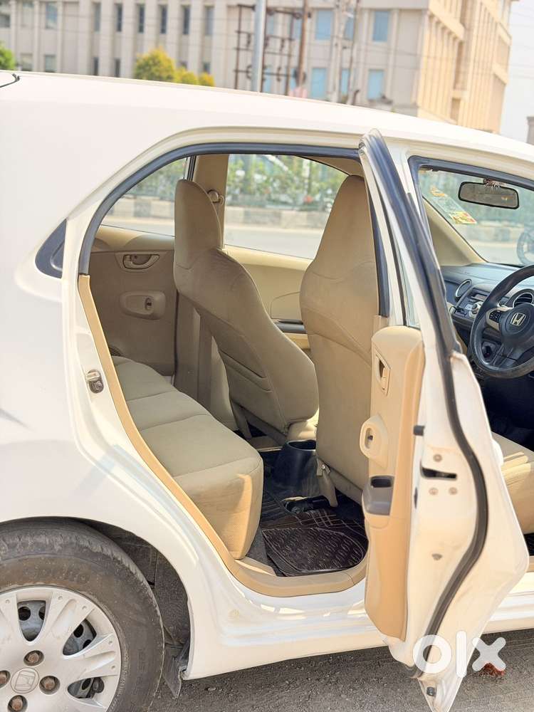 Honda Brio S Mt, 2013, Petrol