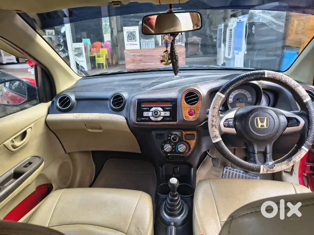Honda Brio 2012 Petrol Well Maintained