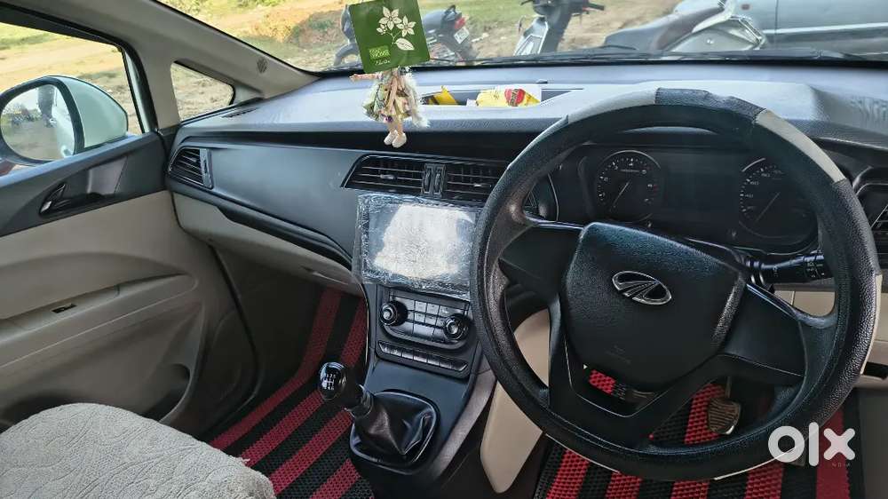 Mahindra Marazzo Diesel 2019