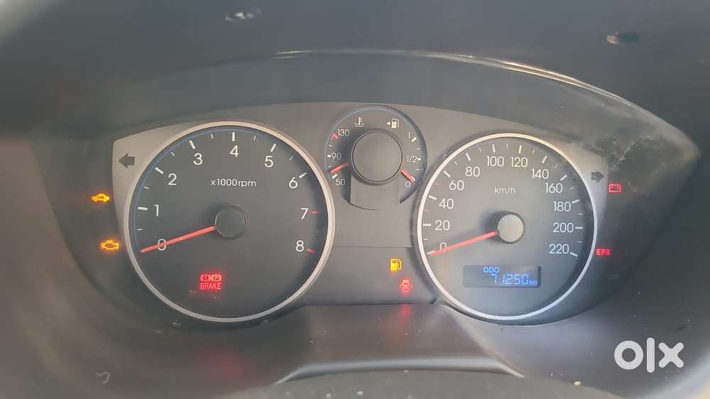 Hyundai I20 Magna 1.2 Mt, 2011, Petrol