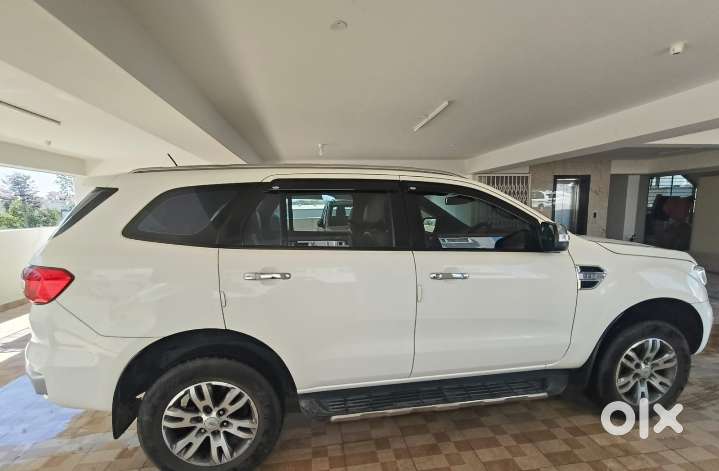 Ford Endeavour 2014-2015 2.5l 4x2 Mt, 2016, Diesel