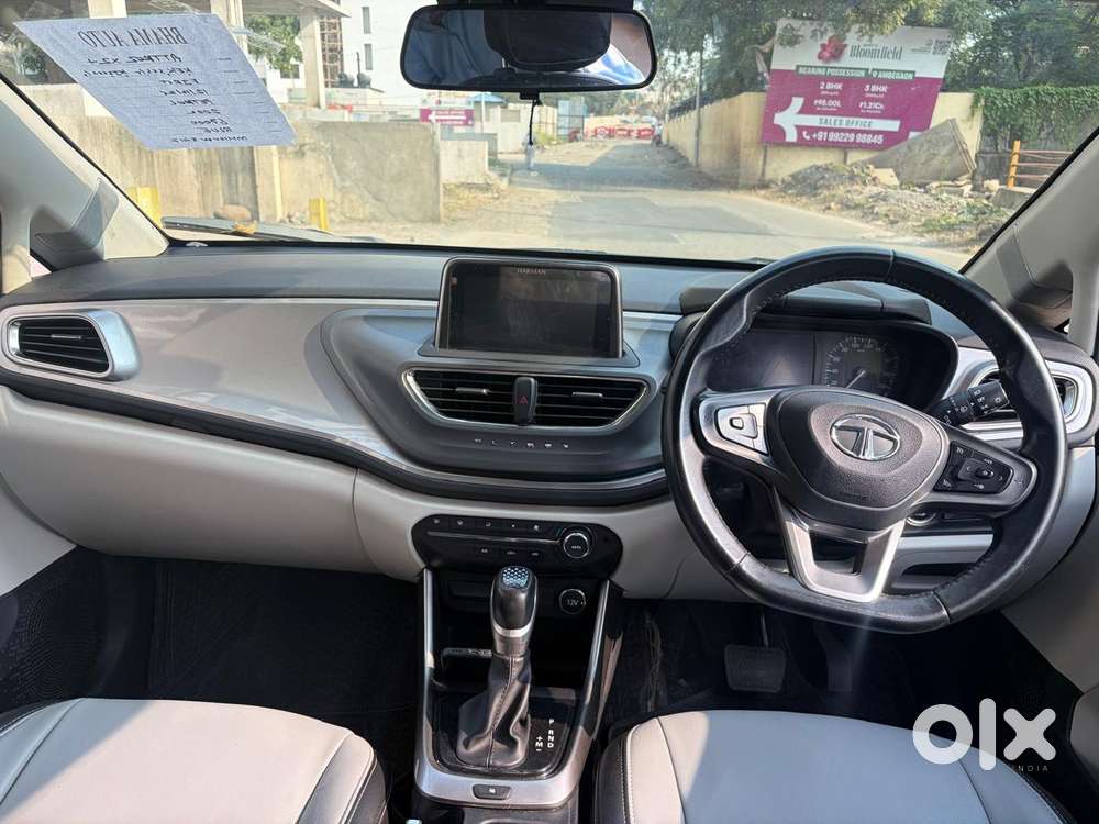 Tata Altroz Xz, 2022, Petrol
