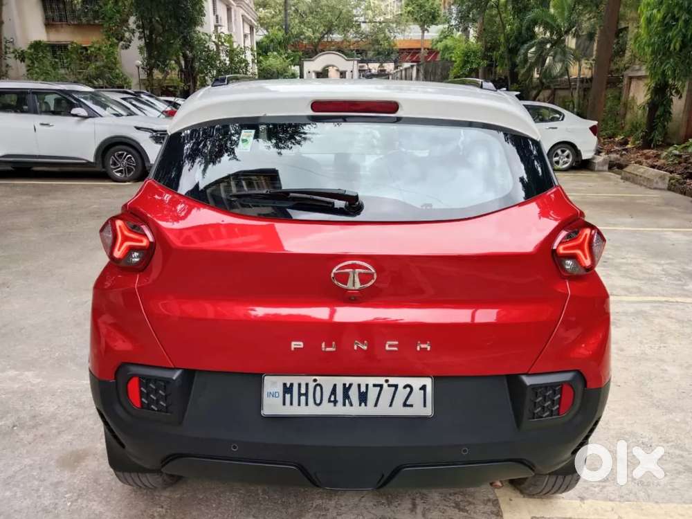 Tata Punch 1.2 Revotron Creative Amt Dual Tone, 2022, Petrol