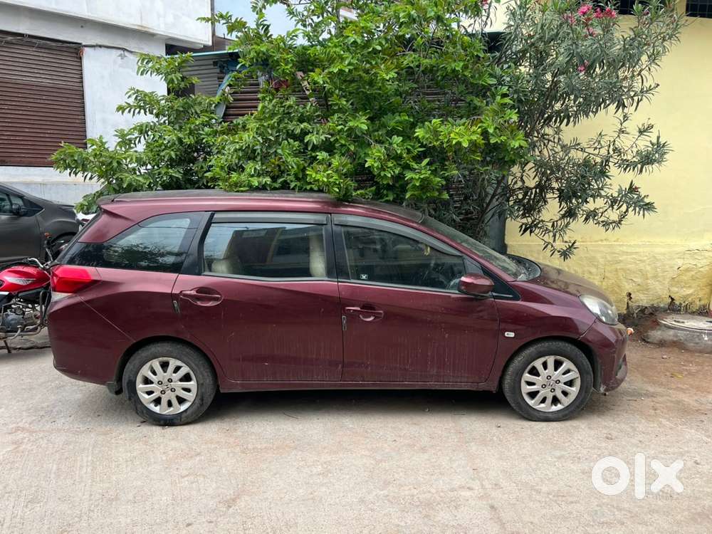 Honda Mobilio Diesel 2014