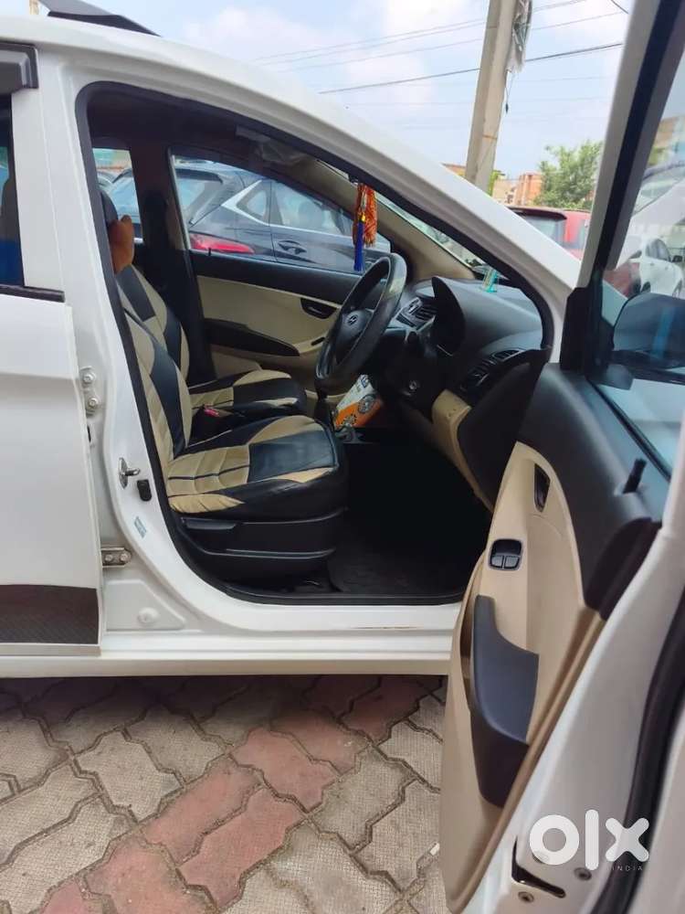 Hyundai Eon Era +, 2017, Petrol