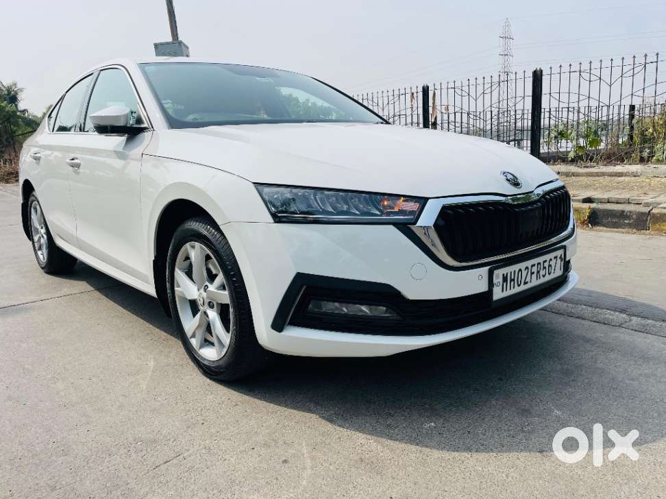 Skoda Octavia 2.0 Style Tsi At, 2022, Petrol
