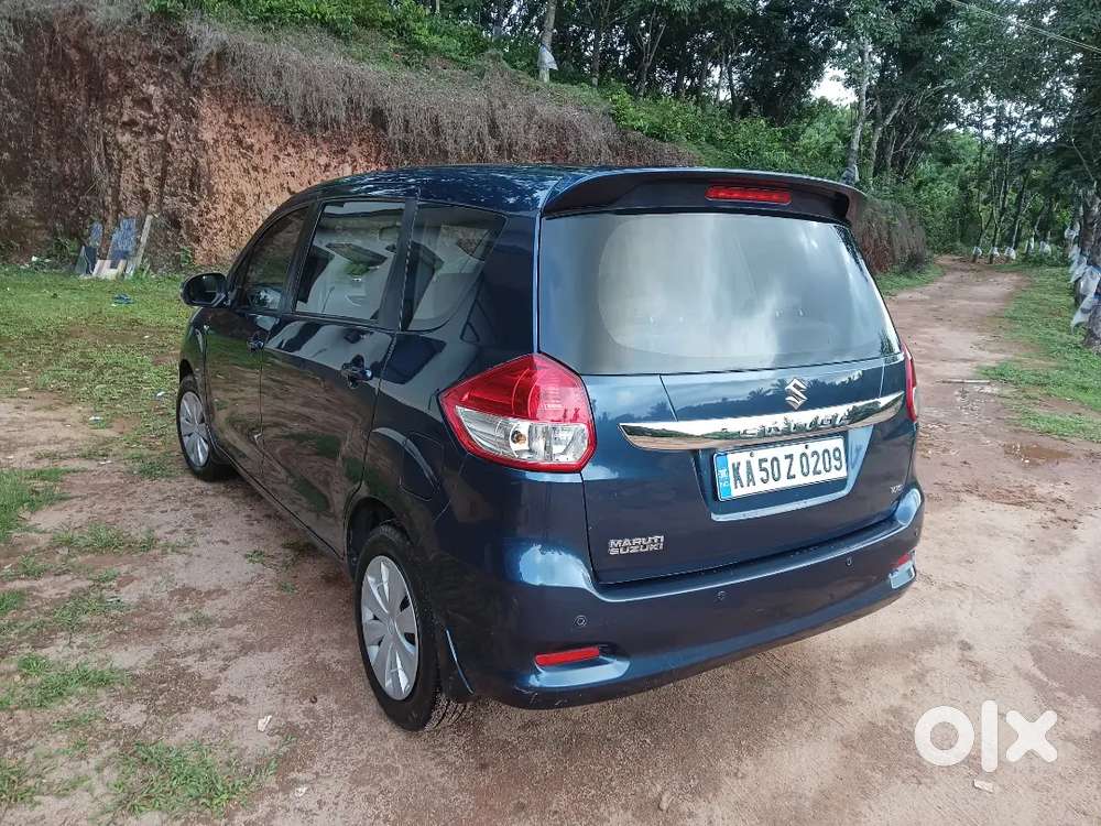 Maruti Suzuki Ertiga 2017 Petrol 70000 Km Driven