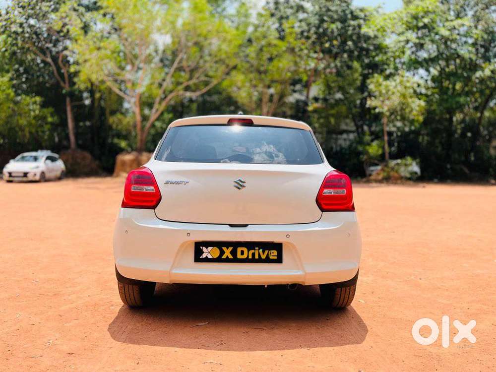 Maruti Suzuki Swift Vxi Ags, 2022, Petrol