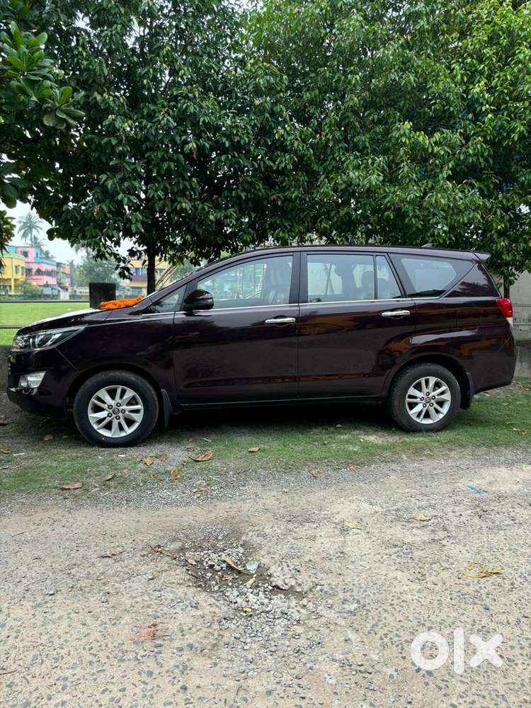 Toyota Innova Crysta 2019