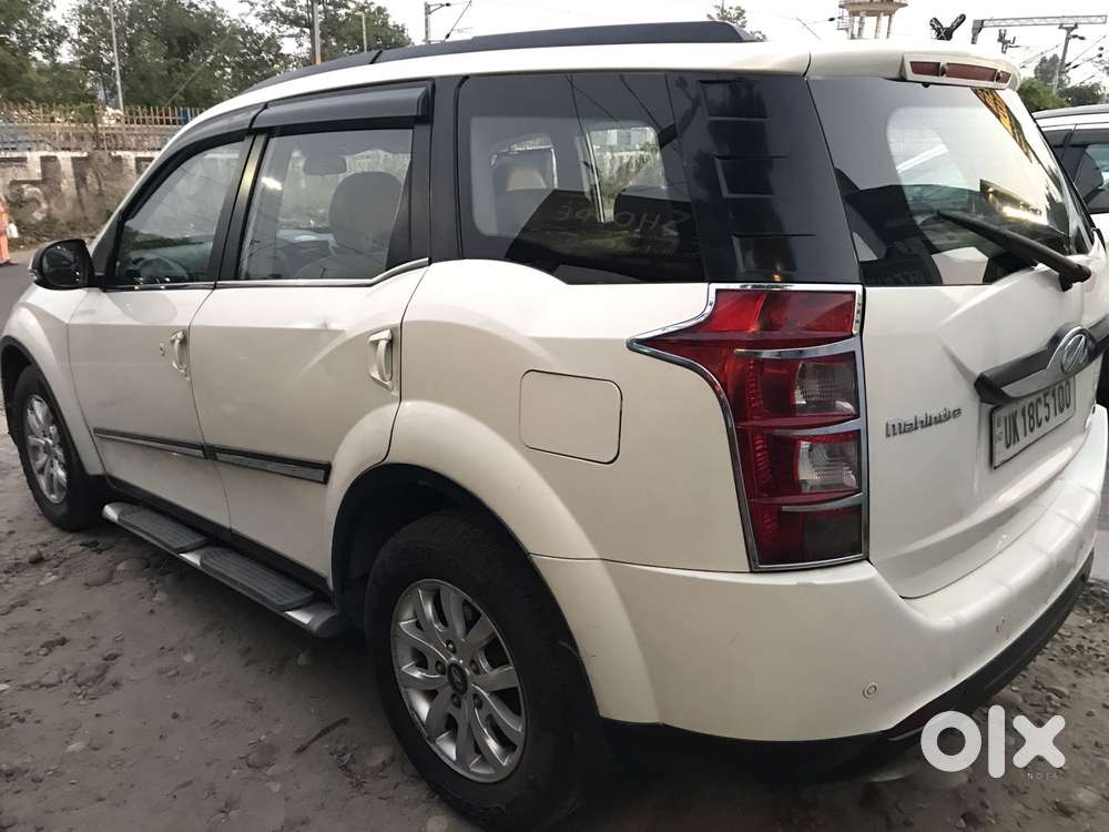 Mahindra Xuv500 2.2 W10 Sportz Edition Mt, 2016, Diesel