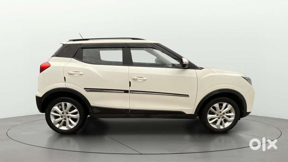 Mahindra Xuv300 W8, 2021, Petrol